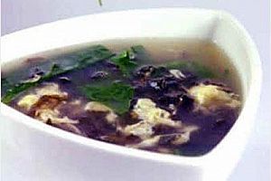 蛋白菇汤