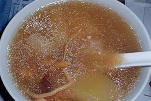冬菇鸡项汤