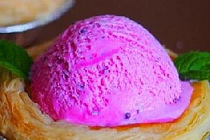 红火蛋挞冰淇淋