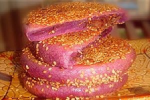 奶香紫薯豆沙饼