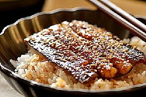 日式香酥烤鳗鱼