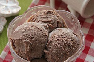 巧克力冰淇淋的制作方法