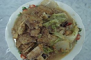 冻白菜炖刀鱼