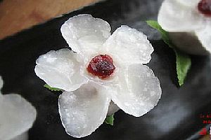 蔓越莓梅花蒸饺