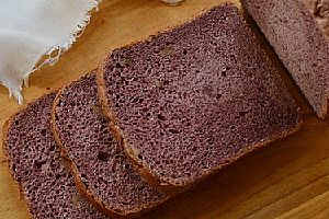 紫米红糖核桃面包