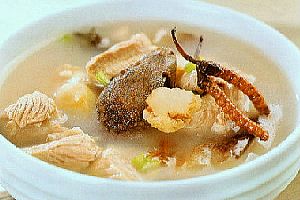 虫草白芨蛤蚧瘦肉汤