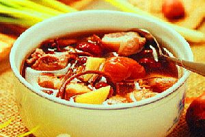 红枣茶树菇排骨汤