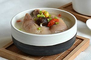 (1)黄豆猪脚汤