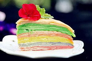 榴莲彩虹千层蛋糕