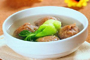 牛肉丸油菜汤