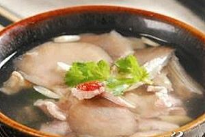 (2)蘑菇猪肉汤
