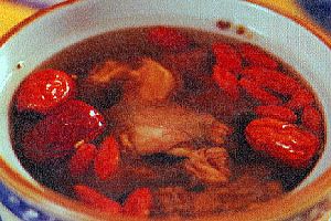 红枣鹌鹑汤