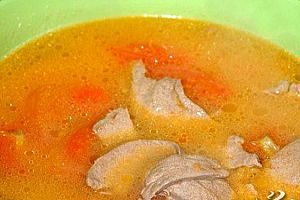 (2)番茄猪肝汤